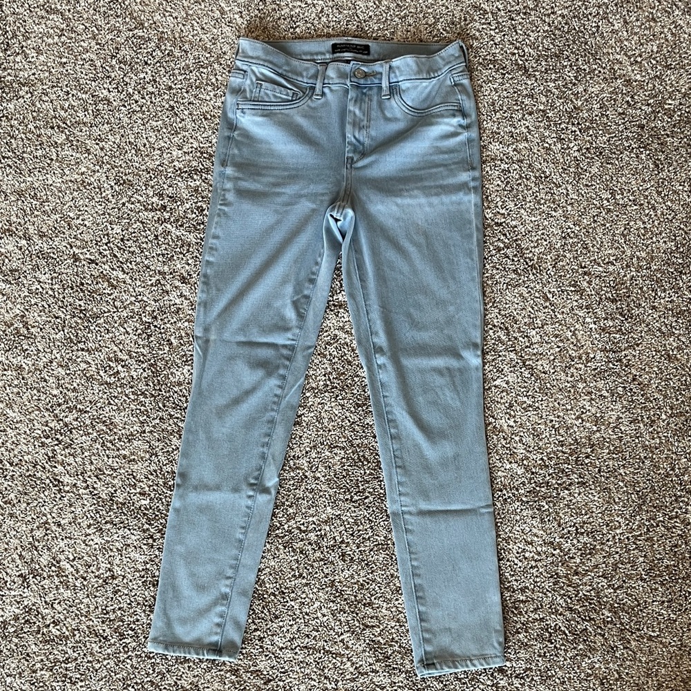 Banana Republic Super Stretchy Legging-fit Womens light Blue Skinny Jeans